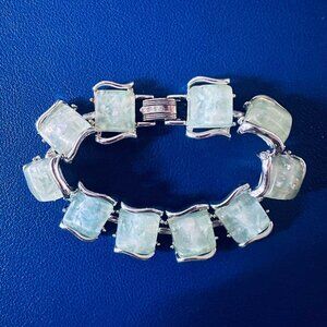 Vintage 1940s-50s Coro Craft Pegasus Confetti Lucite Bracelet